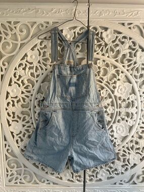 Levi’s Denim Short Overalls Light Wash Shortalls Women’s Small